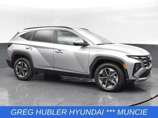 new 2025 Hyundai TUCSON Hybrid car, priced at $35,260