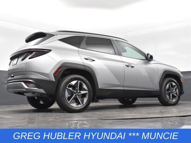 new 2025 Hyundai TUCSON Hybrid car, priced at $35,260