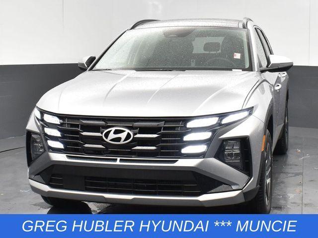 new 2025 Hyundai TUCSON Hybrid car, priced at $34,679