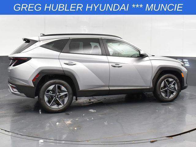 new 2025 Hyundai TUCSON Hybrid car, priced at $37,154