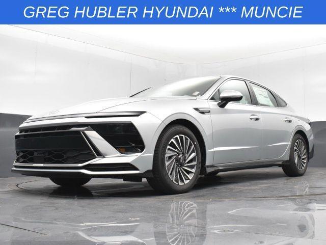 new 2025 Hyundai Sonata Hybrid car, priced at $31,095