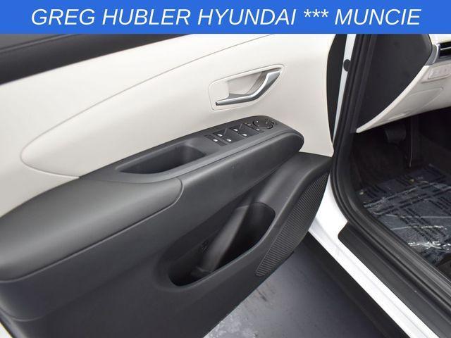 new 2025 Hyundai Tucson car, priced at $32,020
