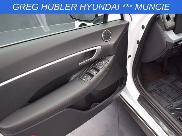 new 2025 Hyundai Sonata car, priced at $27,655