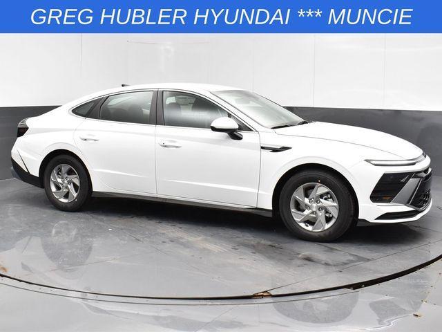 new 2025 Hyundai Sonata car, priced at $27,655