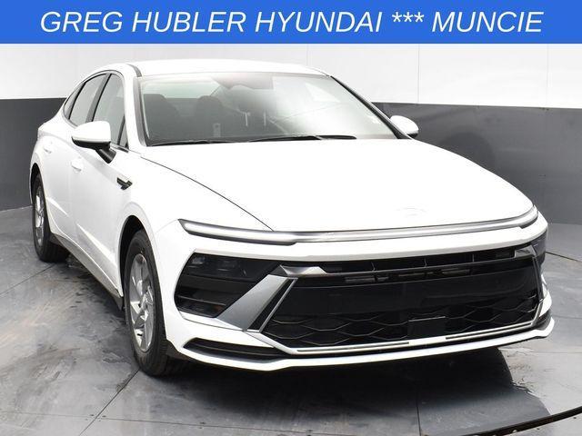 new 2025 Hyundai Sonata car, priced at $27,655