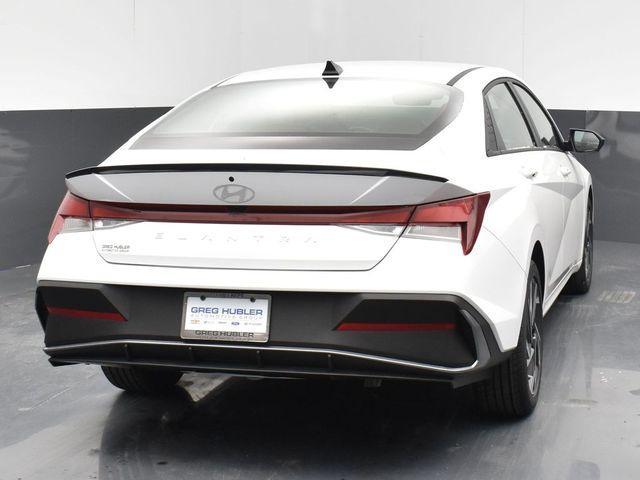 new 2025 Hyundai Elantra car, priced at $24,082