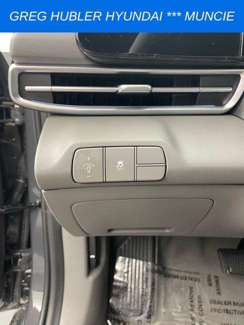 new 2025 Hyundai Elantra car, priced at $25,256