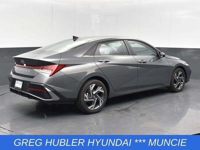 new 2025 Hyundai Elantra car, priced at $25,072