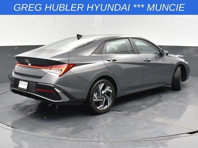 new 2025 Hyundai Elantra car, priced at $25,260