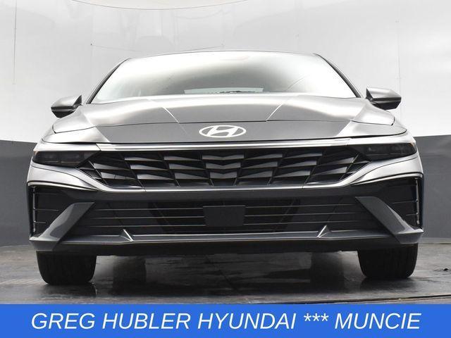 new 2025 Hyundai Elantra car, priced at $25,072
