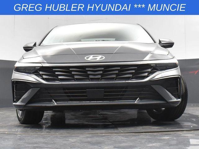 new 2025 Hyundai Elantra car, priced at $25,260