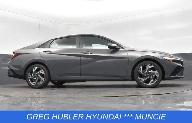 new 2025 Hyundai Elantra car, priced at $25,072