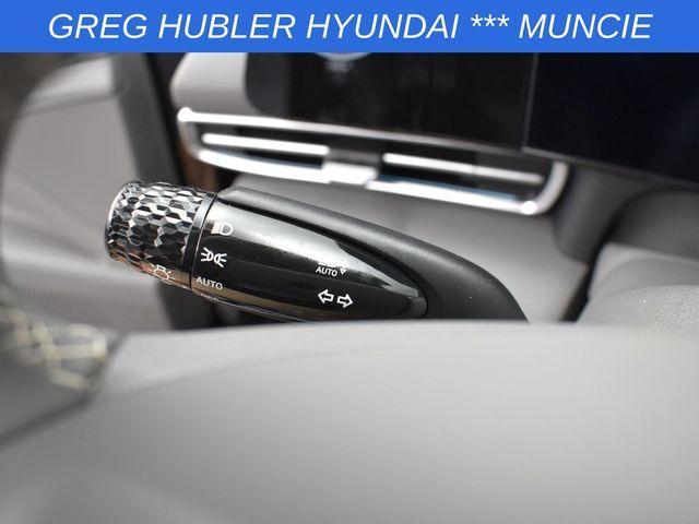 new 2025 Hyundai Elantra car, priced at $25,256