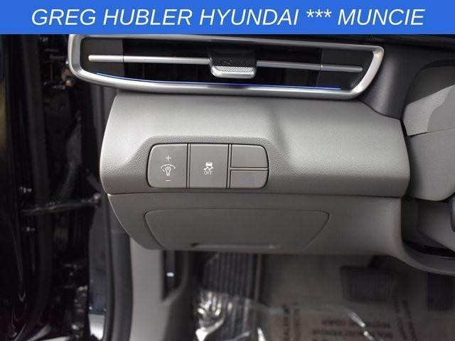 new 2025 Hyundai Elantra car, priced at $25,256