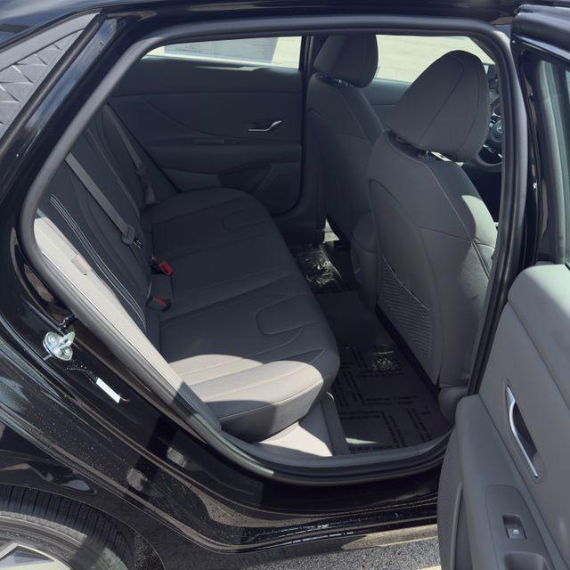 new 2025 Hyundai Elantra car, priced at $26,084