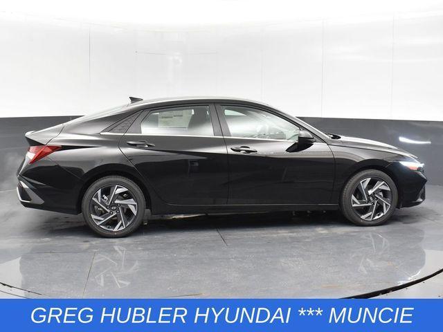 new 2025 Hyundai Elantra car, priced at $25,174