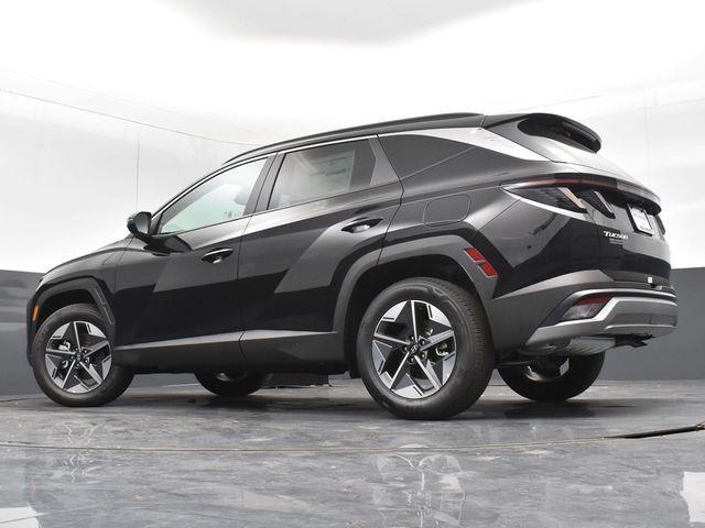 new 2025 Hyundai Tucson car, priced at $33,204
