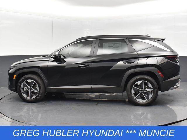 new 2025 Hyundai Tucson car, priced at $33,204