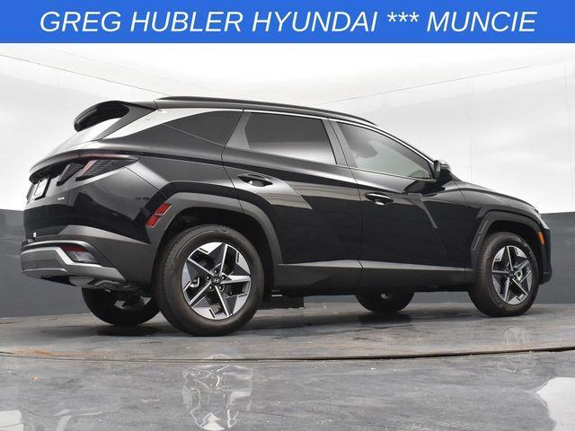 new 2025 Hyundai Tucson car, priced at $33,204