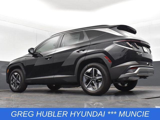 new 2025 Hyundai Tucson car, priced at $33,204