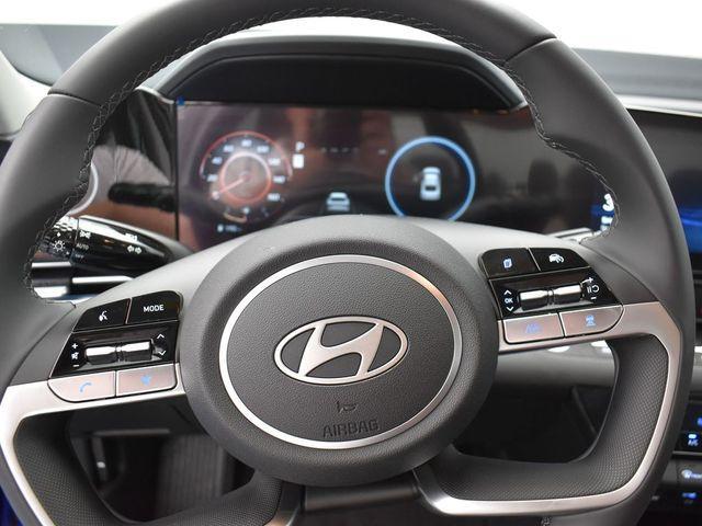 new 2025 Hyundai Elantra car, priced at $26,734