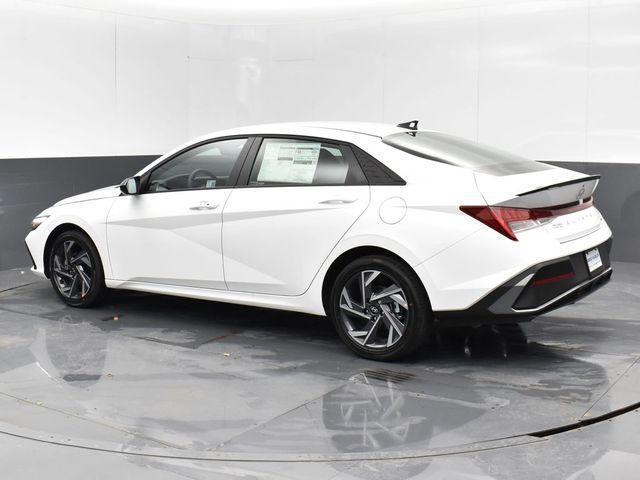 new 2025 Hyundai ELANTRA HEV car, priced at $28,205