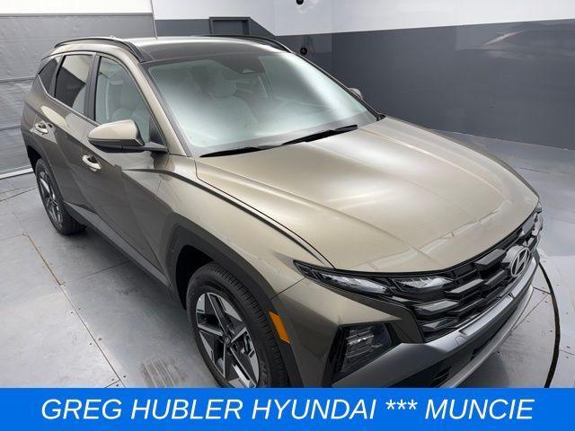 new 2025 Hyundai TUCSON Hybrid car, priced at $35,505