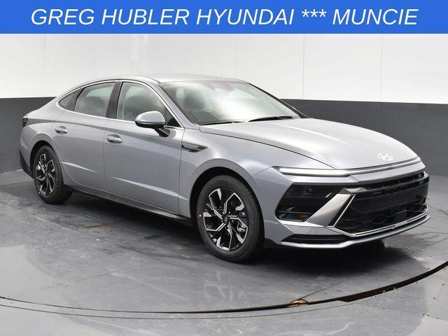 new 2025 Hyundai Sonata car, priced at $28,200