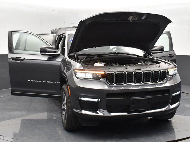 used 2024 Jeep Grand Cherokee L car, priced at $45,953