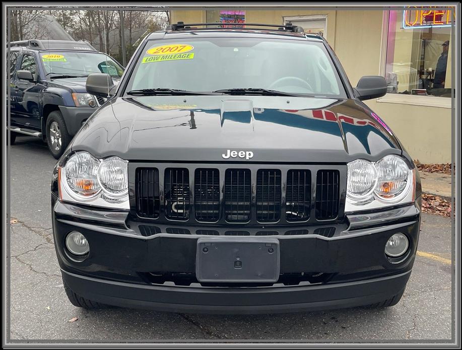 used 2007 Jeep Grand Cherokee car, priced at $9,999