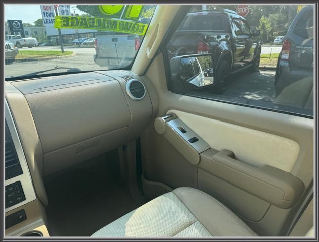 used 2010 Mercury Mountaineer car, priced at $12,999