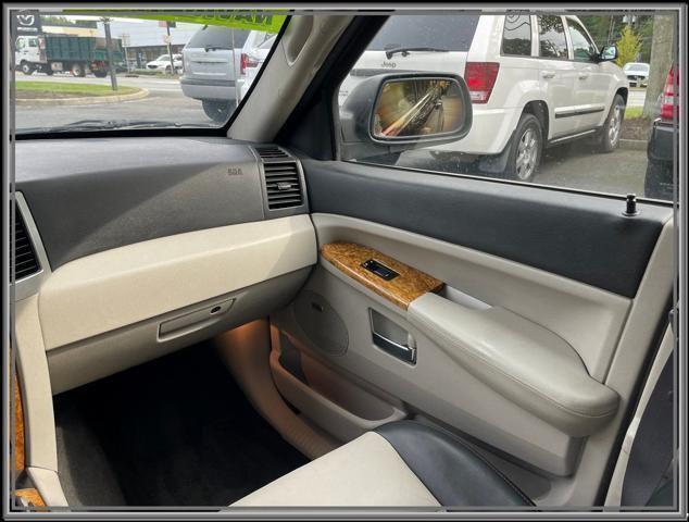 used 2009 Jeep Grand Cherokee car, priced at $8,499