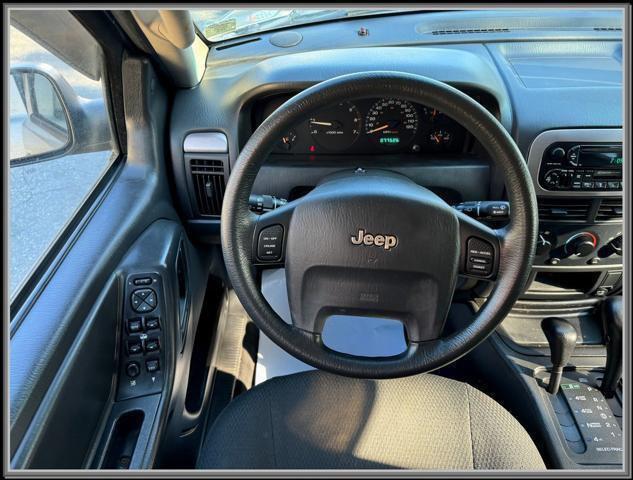 used 2004 Jeep Grand Cherokee car, priced at $7,999