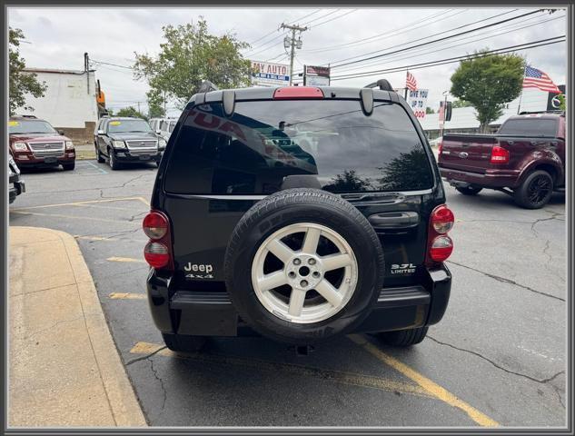 used 2006 Jeep Liberty car, priced at $8,999