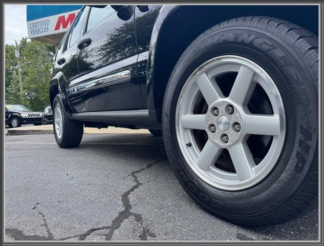 used 2006 Jeep Liberty car, priced at $8,999