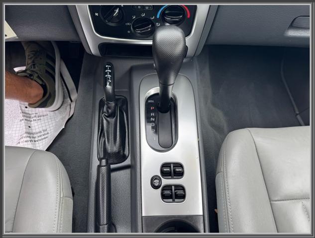 used 2006 Jeep Liberty car, priced at $8,999