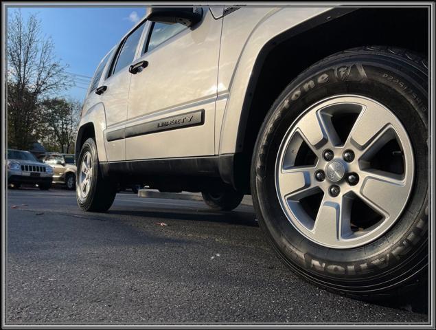 used 2012 Jeep Liberty car, priced at $10,999