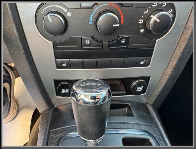 used 2009 Jeep Grand Cherokee car, priced at $9,999