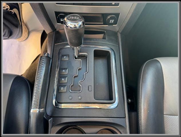 used 2009 Jeep Grand Cherokee car, priced at $9,999