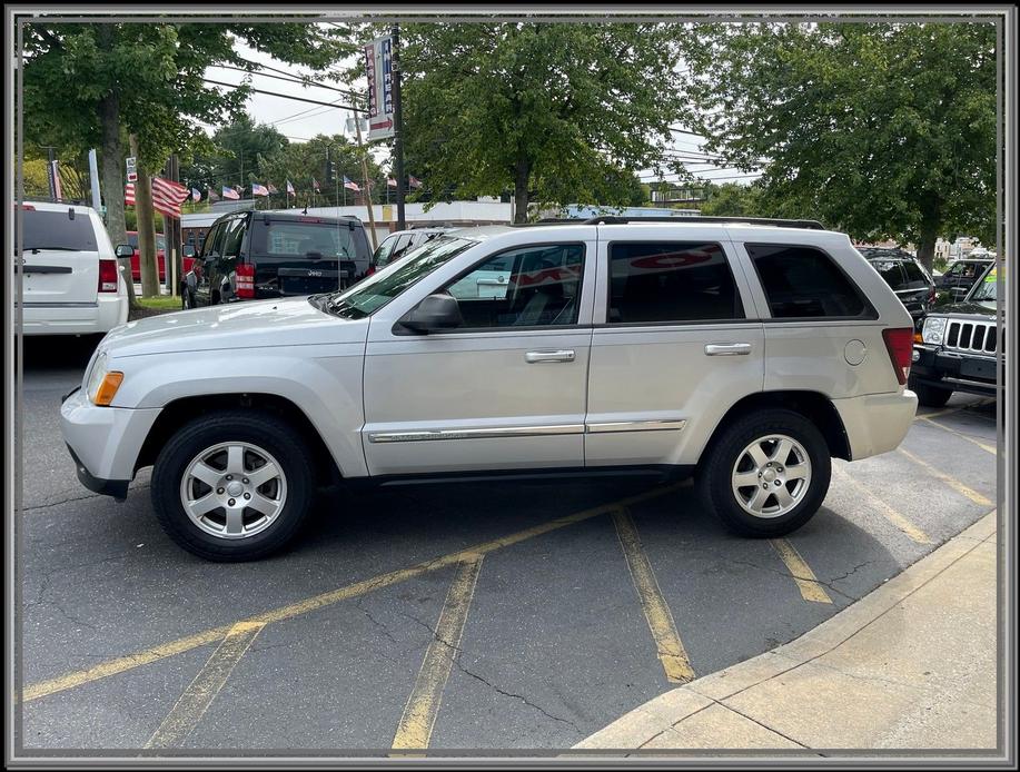 used 2010 Jeep Grand Cherokee car, priced at $12,999