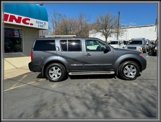 used 2012 Nissan Pathfinder car, priced at $11,999