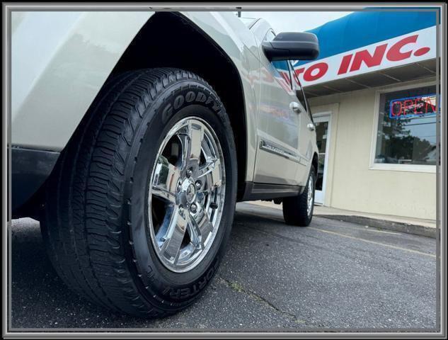 used 2007 Jeep Grand Cherokee car, priced at $7,999