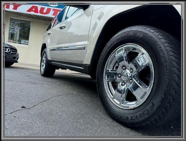 used 2007 Jeep Grand Cherokee car, priced at $7,999