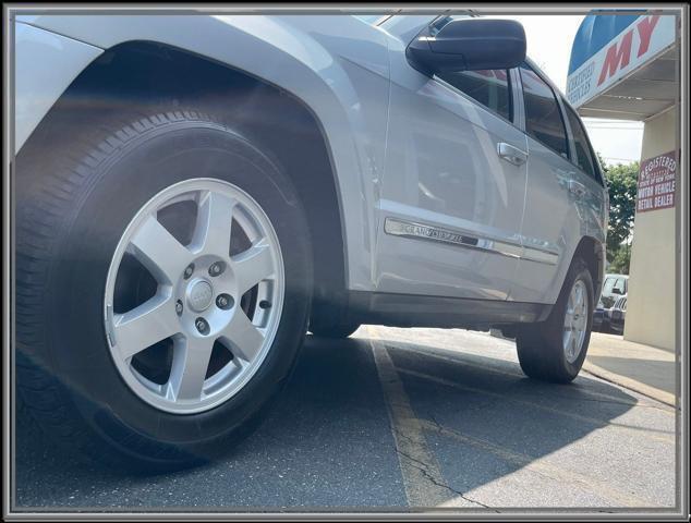 used 2010 Jeep Grand Cherokee car, priced at $10,499