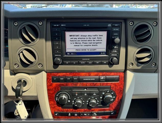 used 2006 Jeep Commander car, priced at $9,999