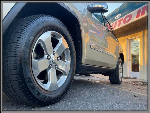 used 2011 Jeep Grand Cherokee car, priced at $12,999