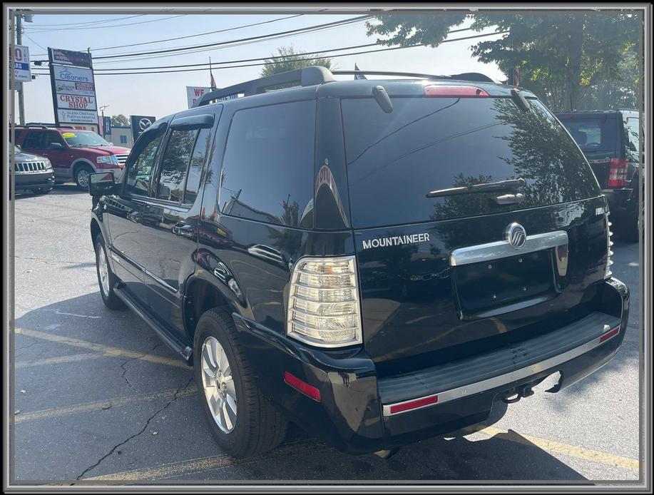 used 2007 Mercury Mountaineer car, priced at $8,499