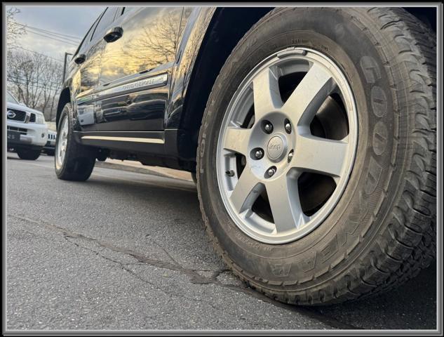 used 2010 Jeep Grand Cherokee car, priced at $11,999