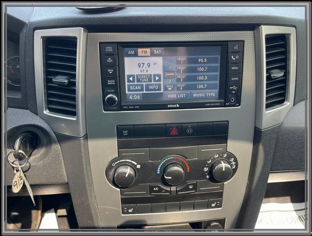 used 2009 Jeep Grand Cherokee car, priced at $8,999