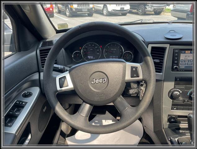 used 2009 Jeep Grand Cherokee car, priced at $9,999